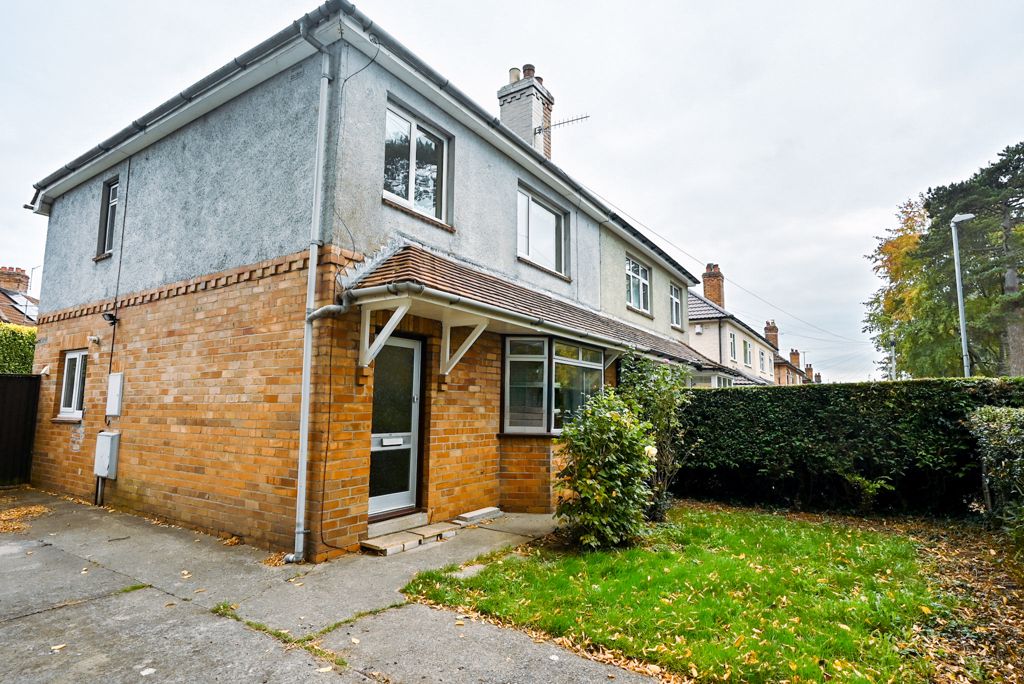 Front / Side Elevation and Garden- click for photo gallery